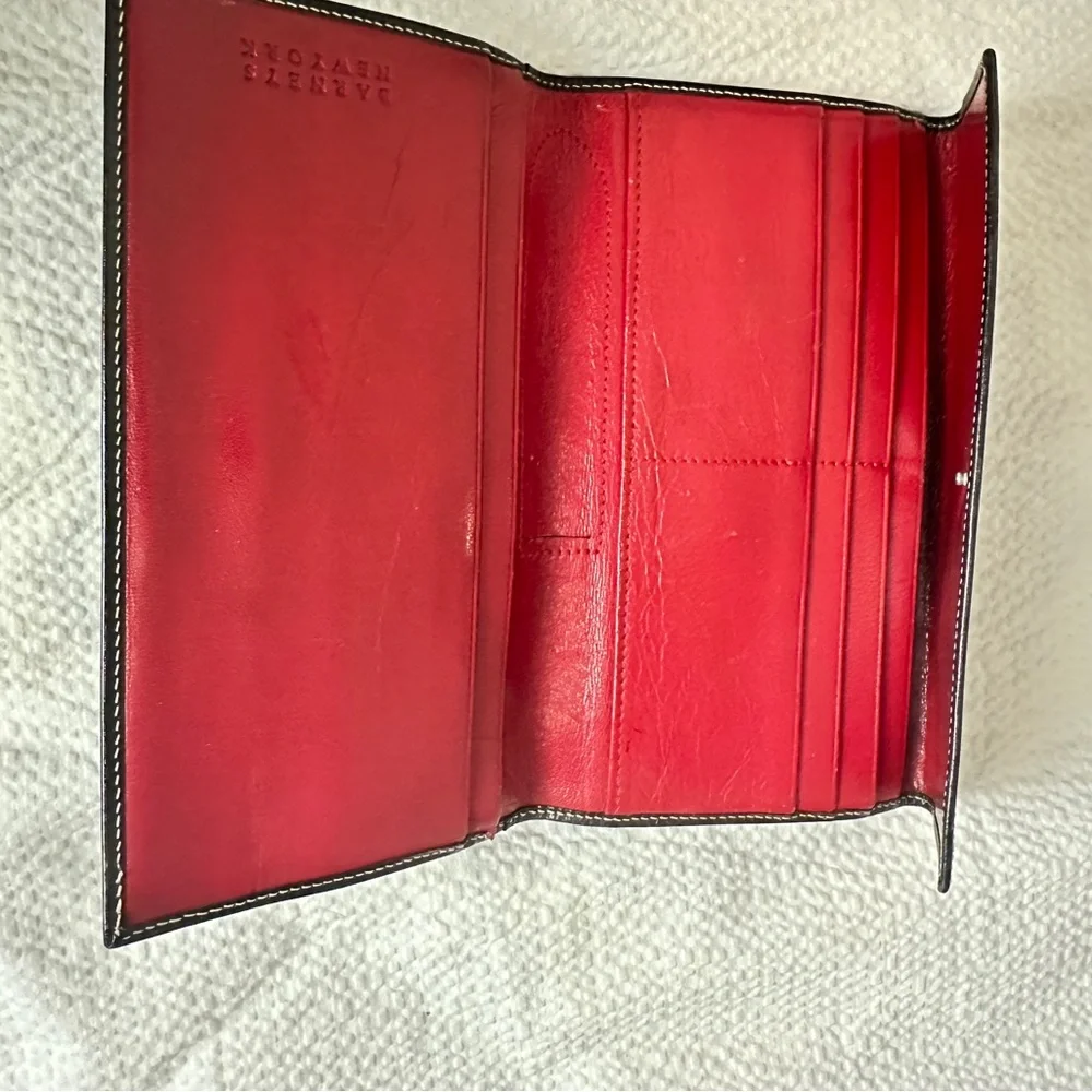 Barney's New‎ York black leather wallet